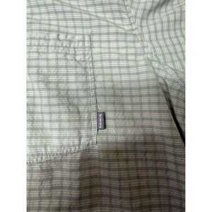 Two Color Grid Pattern Simms | Shirts | Simms Mens Xxl Short Sleeve Fishing Shirt Sage Green ...